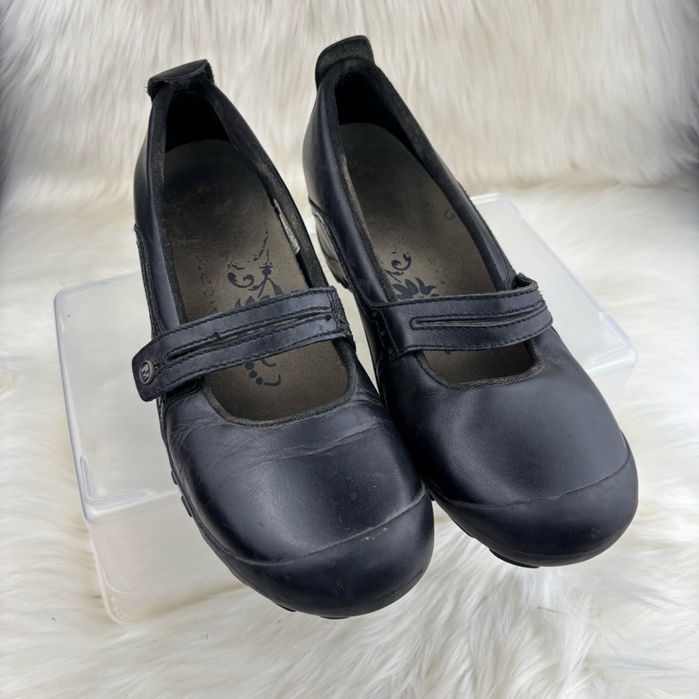 MERRELL CLOGS/MULES SHOES SIZE 10